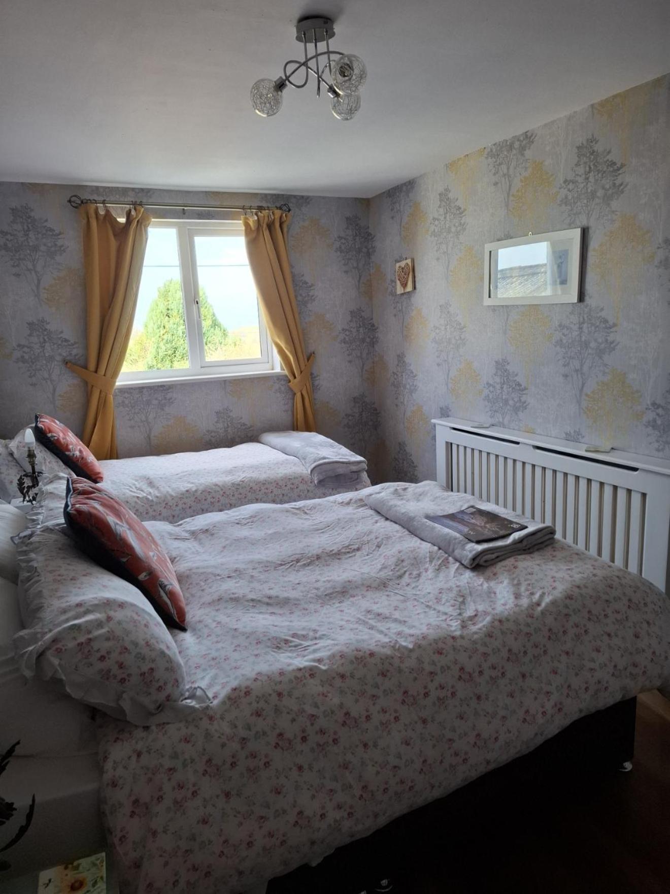 Sportsmans Lodge Bed And Breakfast Amlwch Zimmer foto