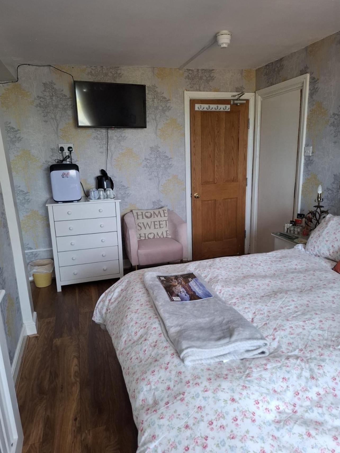 Sportsmans Lodge Bed And Breakfast Amlwch Zimmer foto
